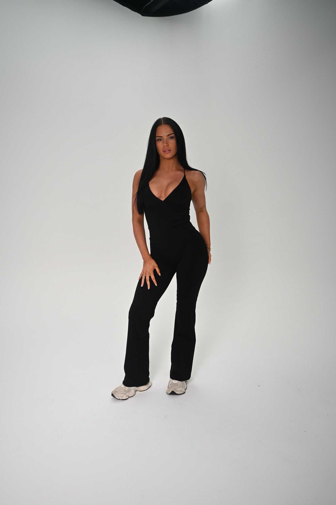 MIDNIGHT BLACK FLARED LEGGINGS